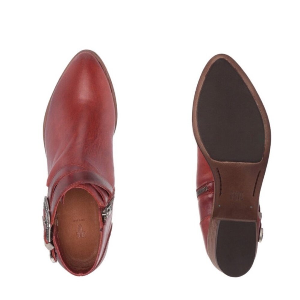 NWT FRYE Women's Ray Red Clay Leather Western Buckle Ankle Boots Sz 5.5 - Picture 4 of 9